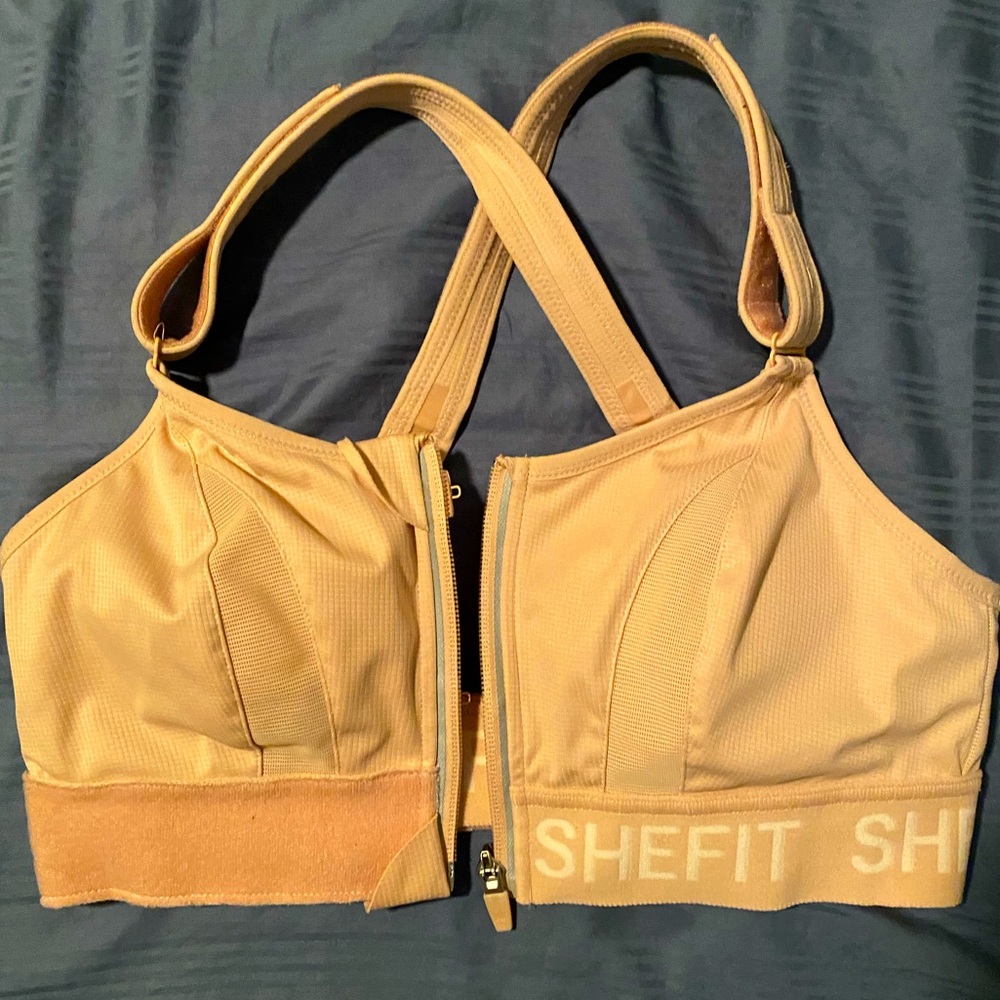 Shefit adjustable sports bra medium